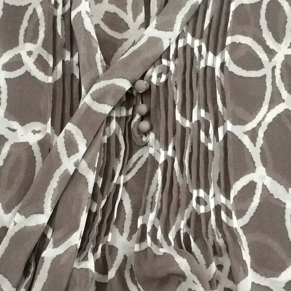 Sheer top - Picture 3 of 3